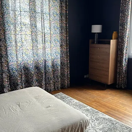 Апартаменты L De Jeanne *